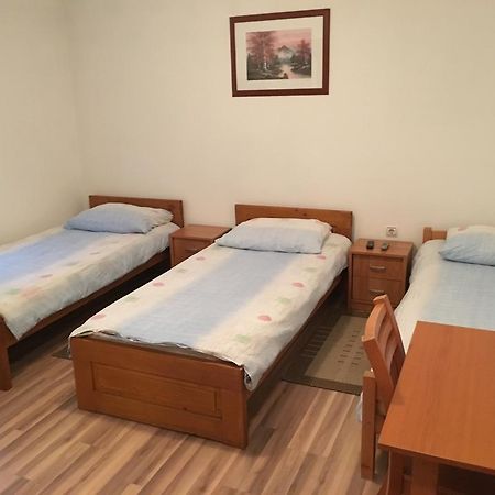 Rooms Dujlovic Vojnić Exterior foto